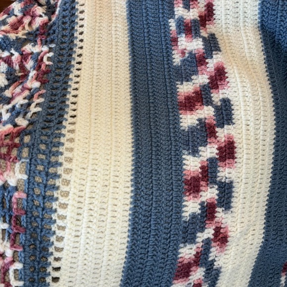 Vintage Handmade Crochet Afghan Striped Blanket 92 x 50"  Scalloped Detail Edges - Picture 4 of 9